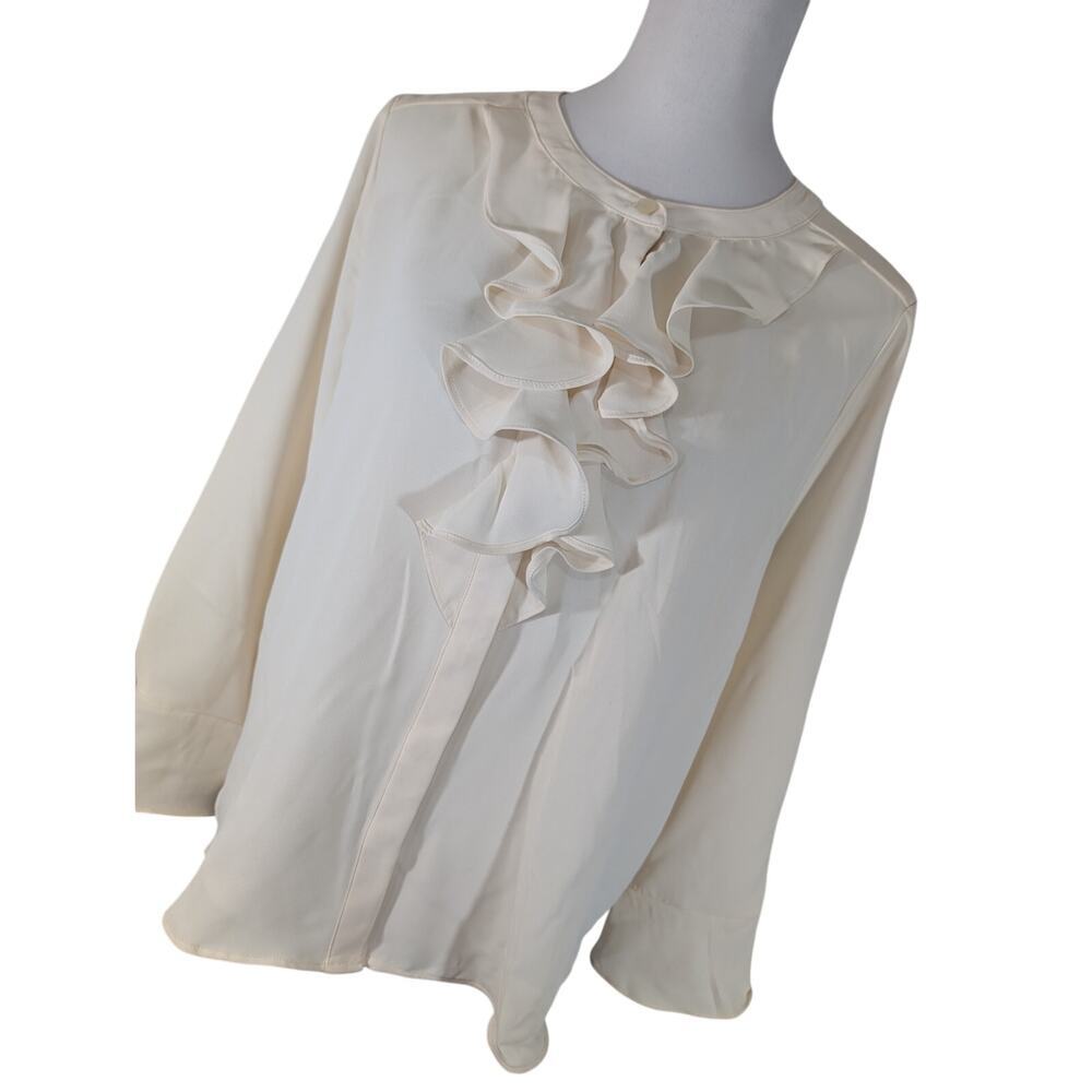 LOFT PETITES! LUXE VANILLA CREAM CREPE, RUFFLED FRONT BLOUSE! LP